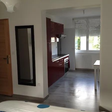 Neo - Sleep In Apartment *