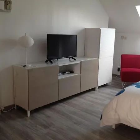 Neo - Sleep In * Valenciennes